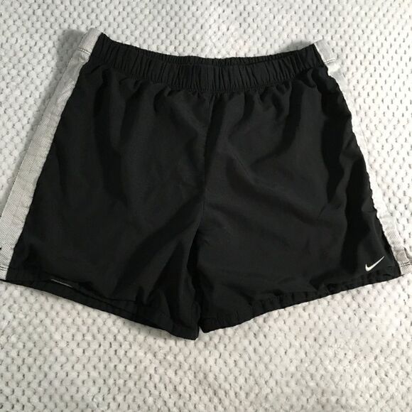 Nike Shorts Size Large Black and White - Picture 1 of 7